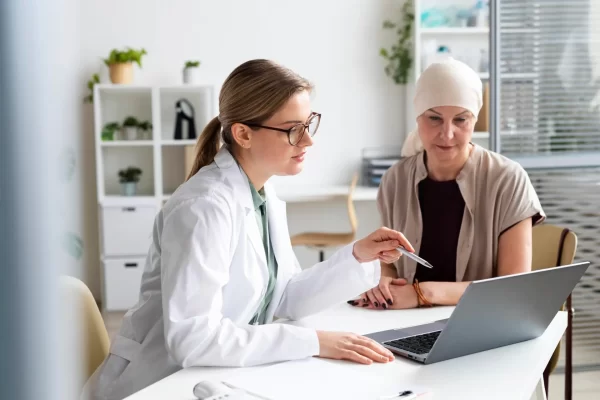 woman-with-skin-cancer-talking-with-doctor